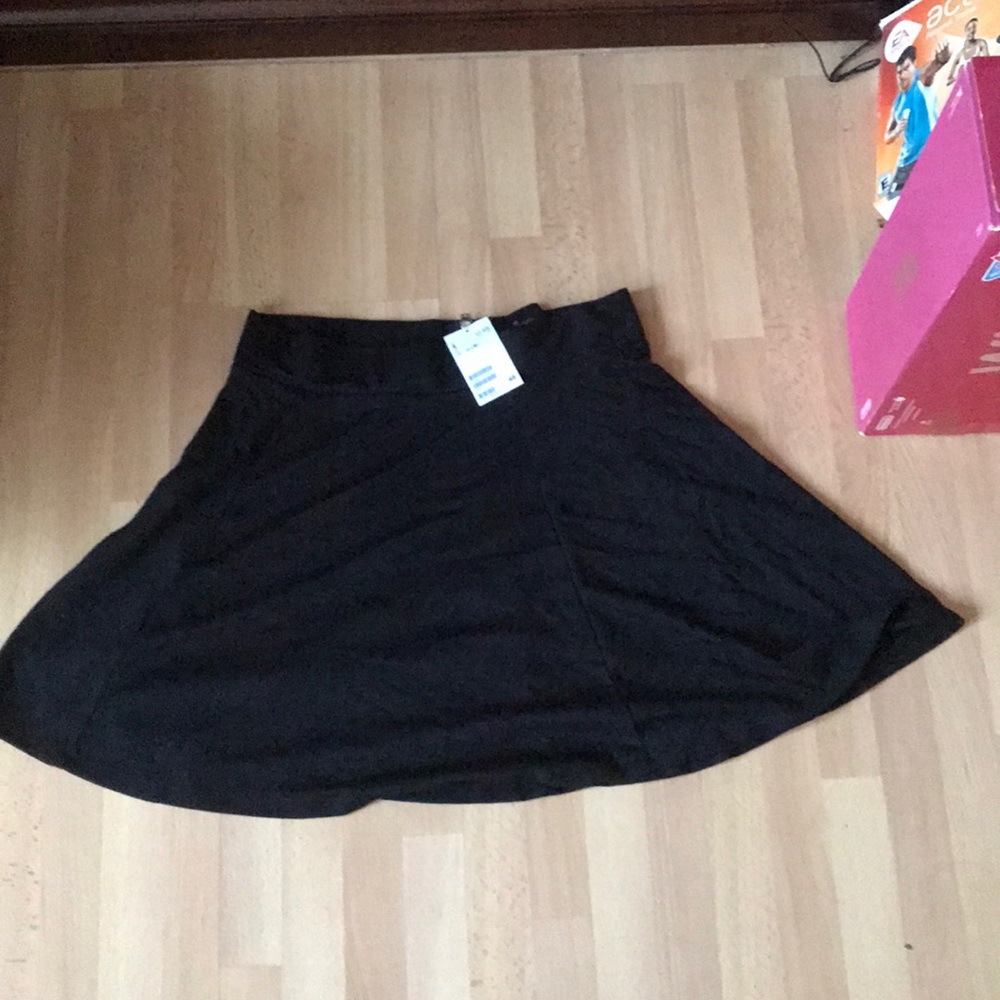 NWT H&M Skirt